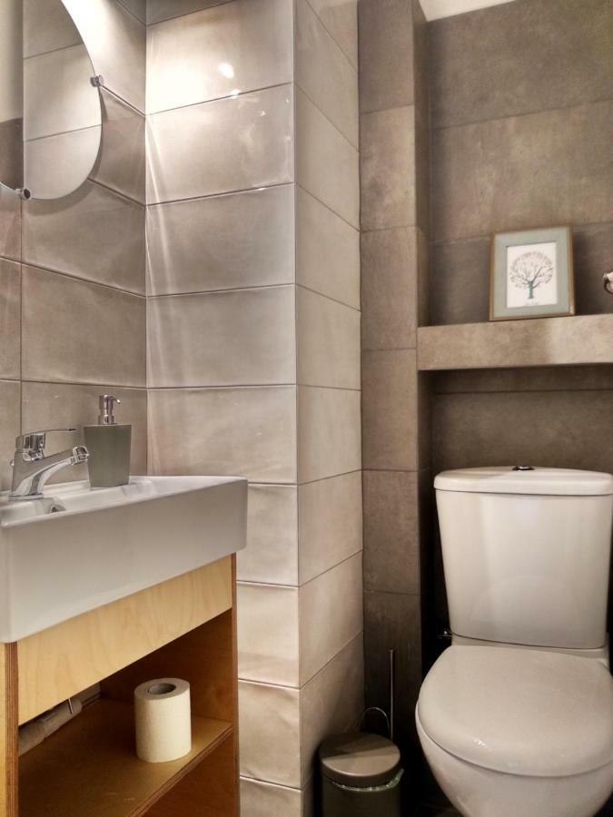 Darsiss 2 - Museum Apartment Атина Екстериор снимка